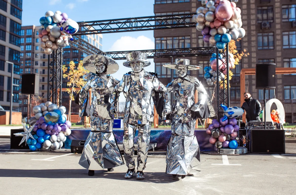 Космический «День двора» прошел для новоселов ЖК «Небо» в Краснодаре